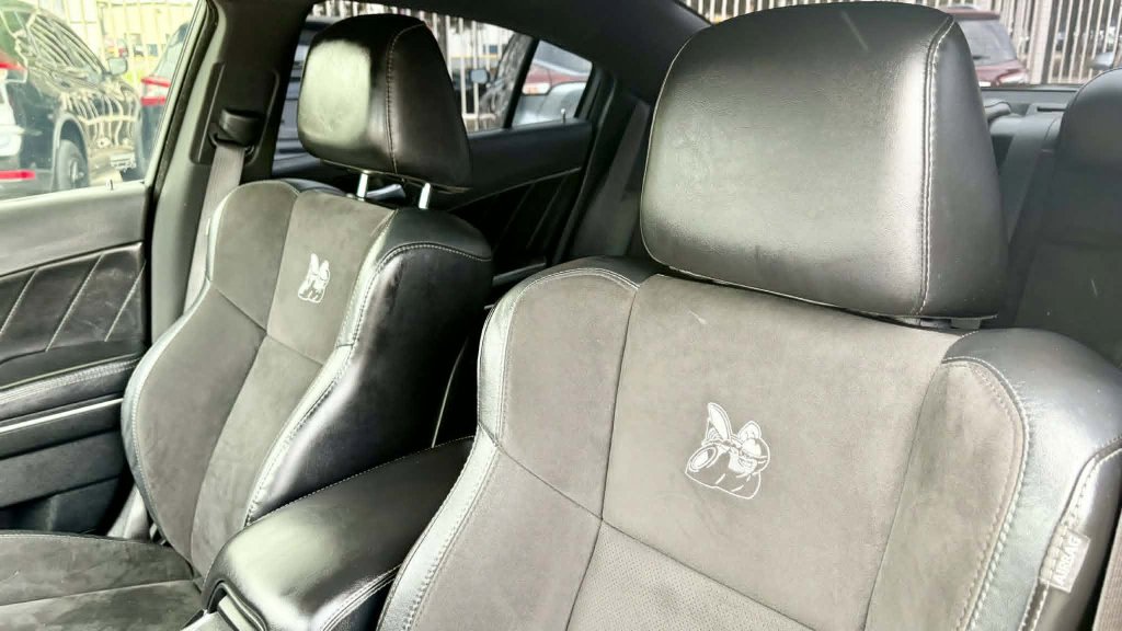 Used 2018 Dodge Charger R/T Scat Pack RWD image 10