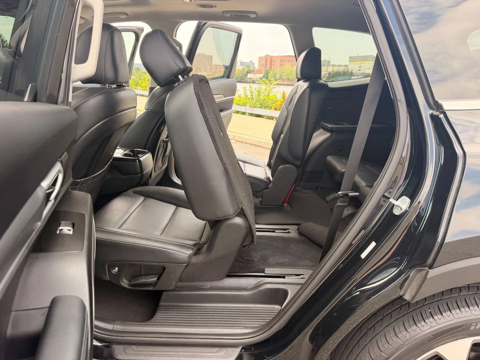 Used 2021 Kia Telluride S AWD/4WD image 20