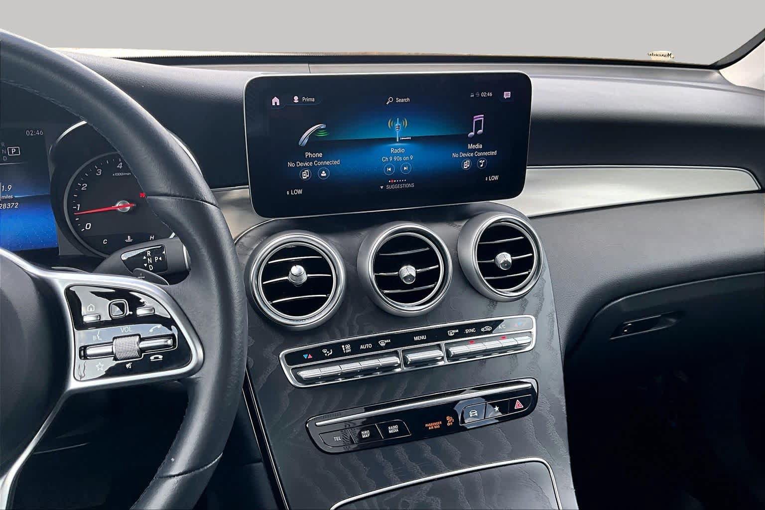 Certified 2022 Mercedes-Benz GLC 300 w/ Premium Package Lite image 7
