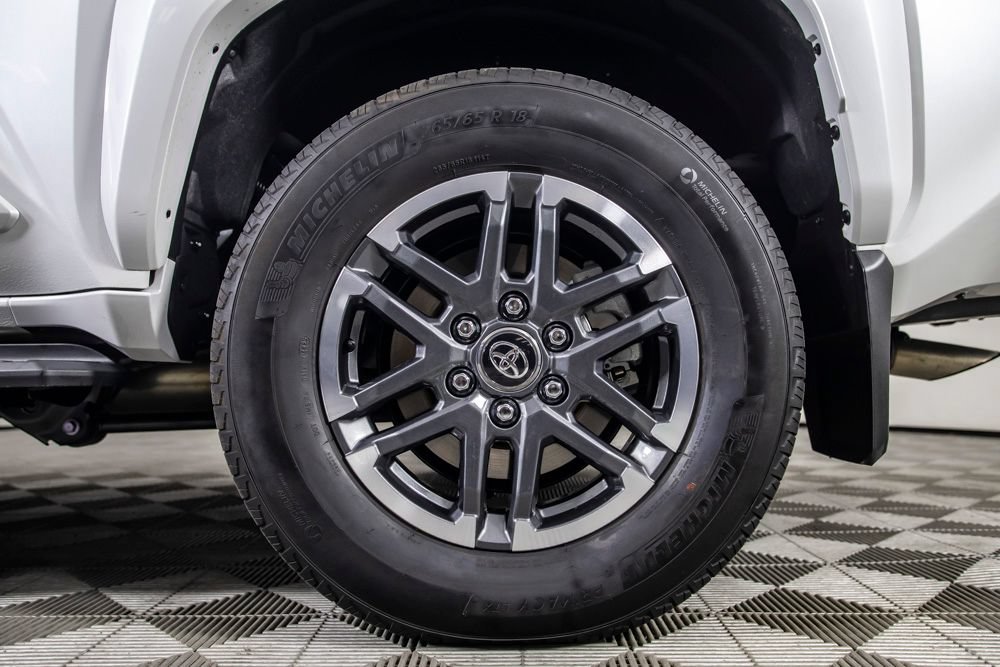 Used 2026 Toyota 4Runner Limited AWD/4WD image 44