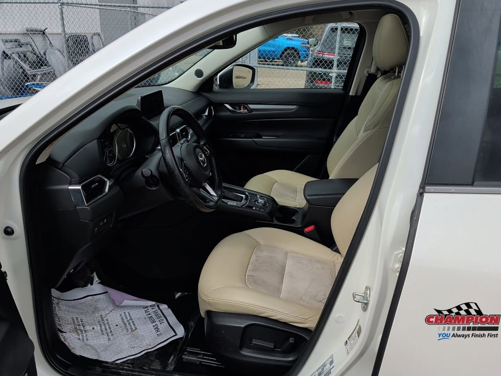 Used 2018 MAZDA CX-5 Touring w/ Preferred Equipment Package image 13