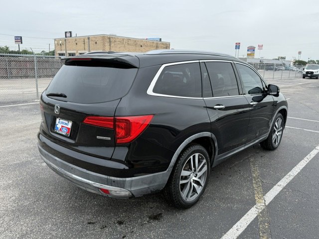 Used 2016 Honda Pilot Touring image 4