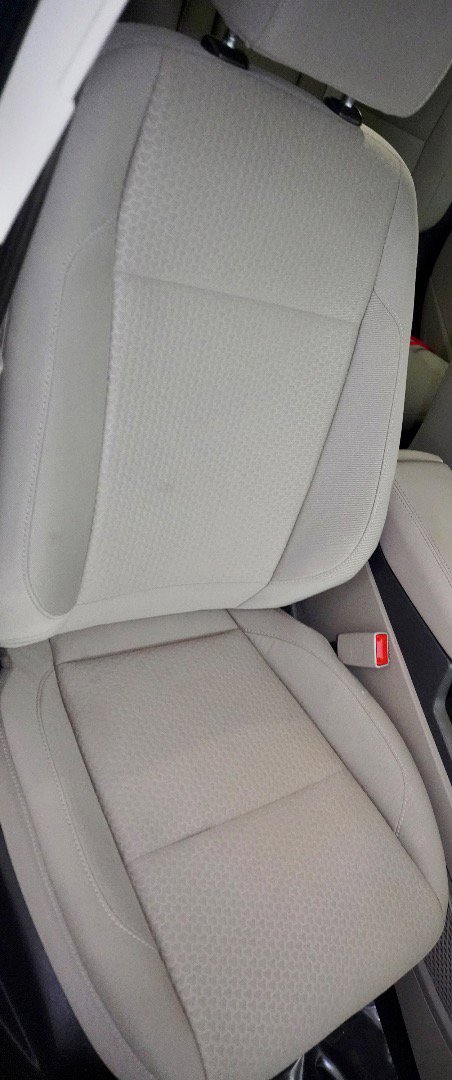 Used 2017 Ford Escape SE FWD image 9