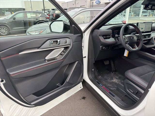 New 2026 Ford Explorer ST image 12