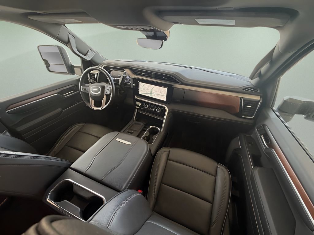 Used 2024 GMC Sierra 3500 Denali w/ Denali Reserve Package image 22