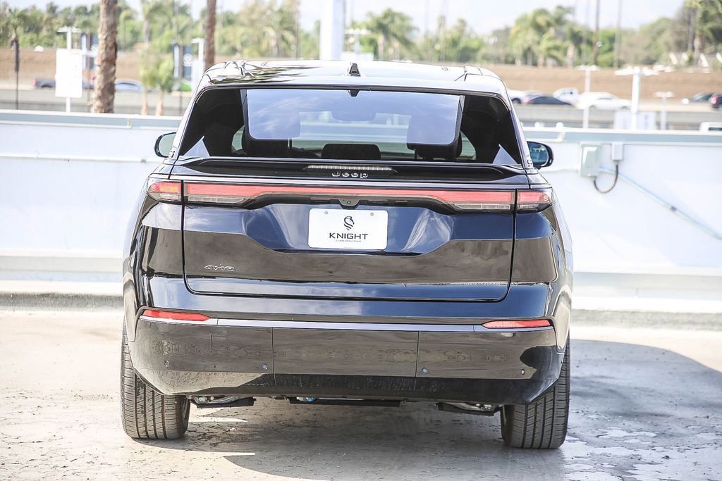 New 2025 Jeep Wagoneer S Limited image 8