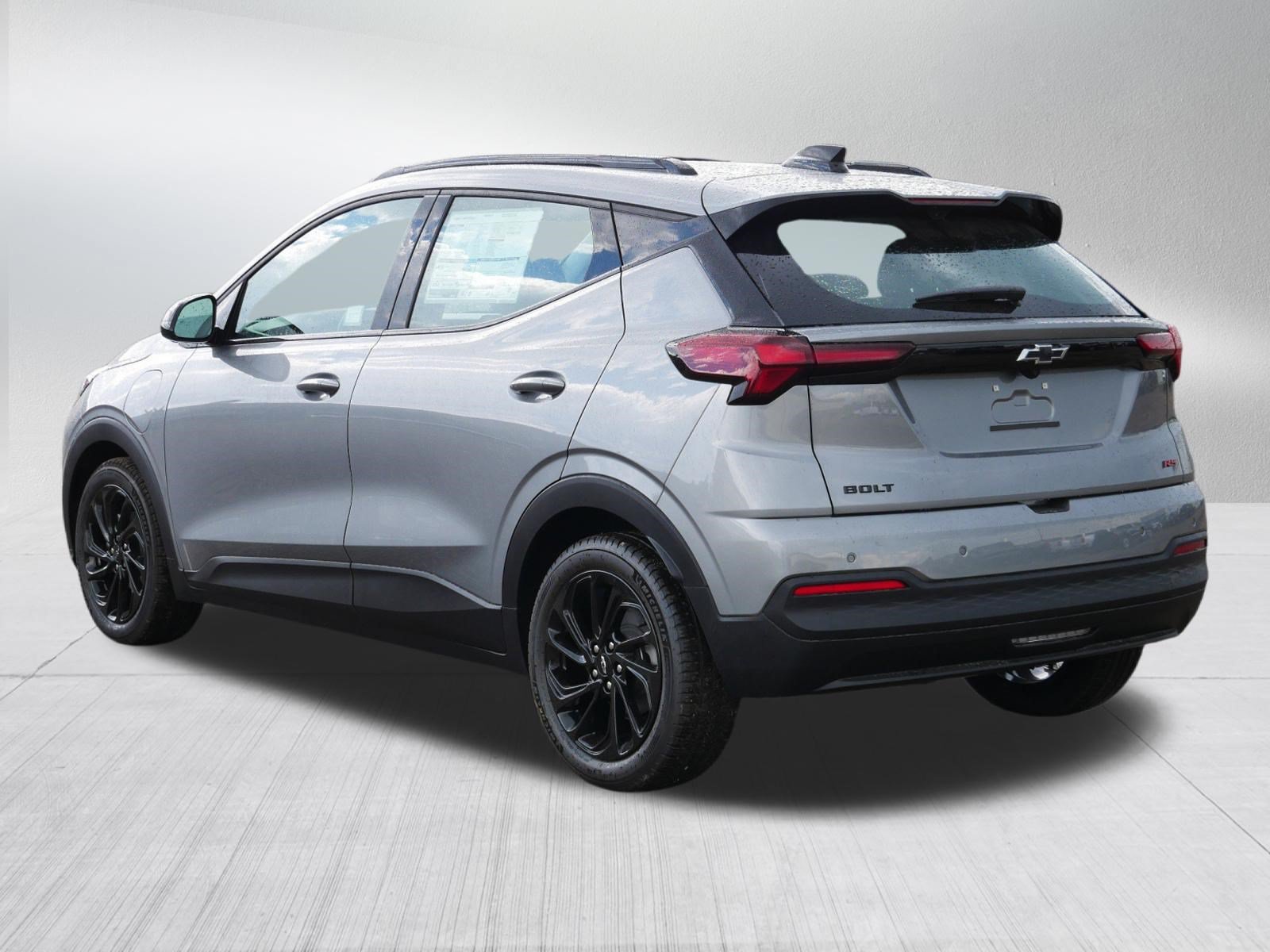 New 2027 Chevrolet Bolt RS w/ Technology Package FWD image 3