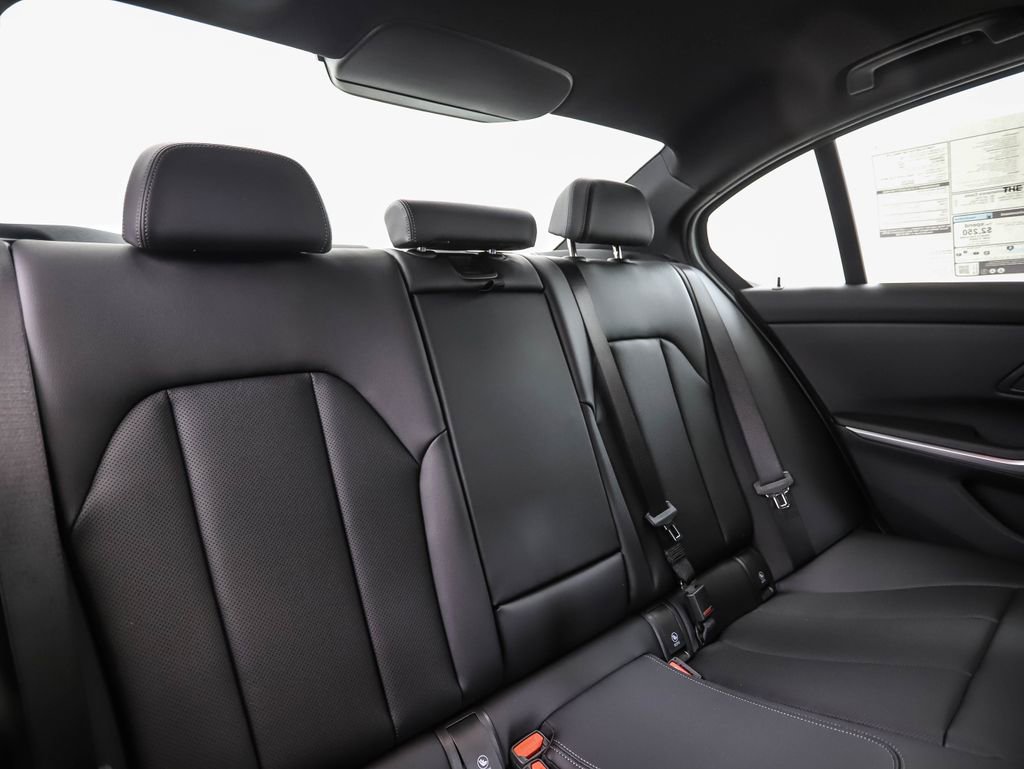 New 2026 BMW 330i xDrive Sedan w/ Premium Package image 28