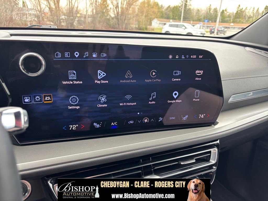 Used 2024 Chevrolet Traverse LT w/ Midnight/Sport Edition FWD image 36