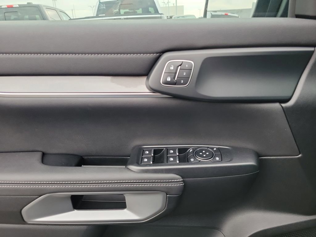 New 2025 Ford Ranger Lariat w/ Chrome Accent Package image 20