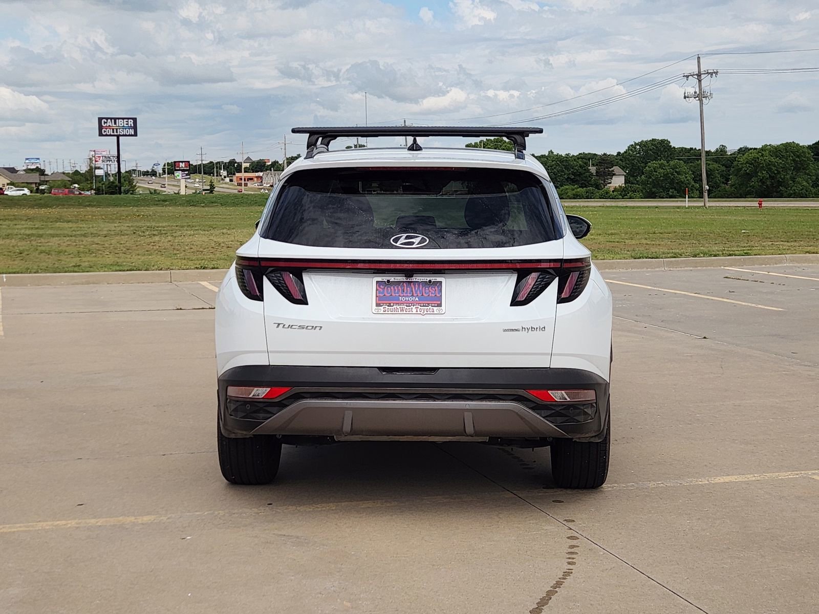 Used 2024 Hyundai Tucson Limited AWD/4WD image 8