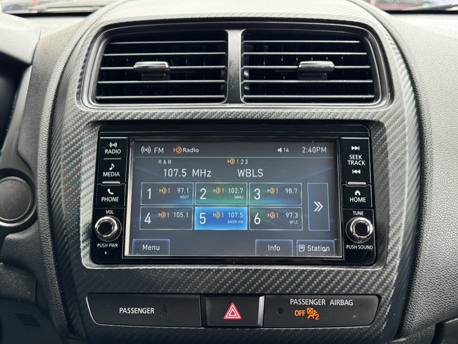 Used 2024 Mitsubishi Outlander Sport SE AWD/4WD image 22