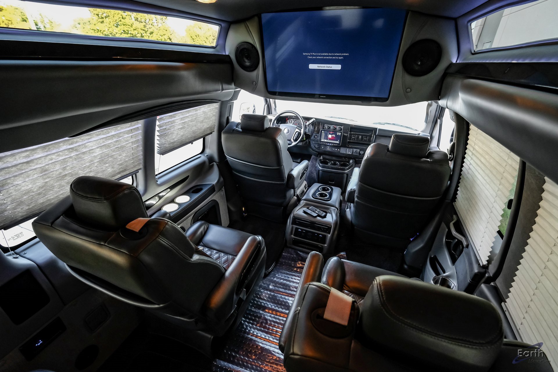 Used 2023 Chevrolet Express 2500 image 90