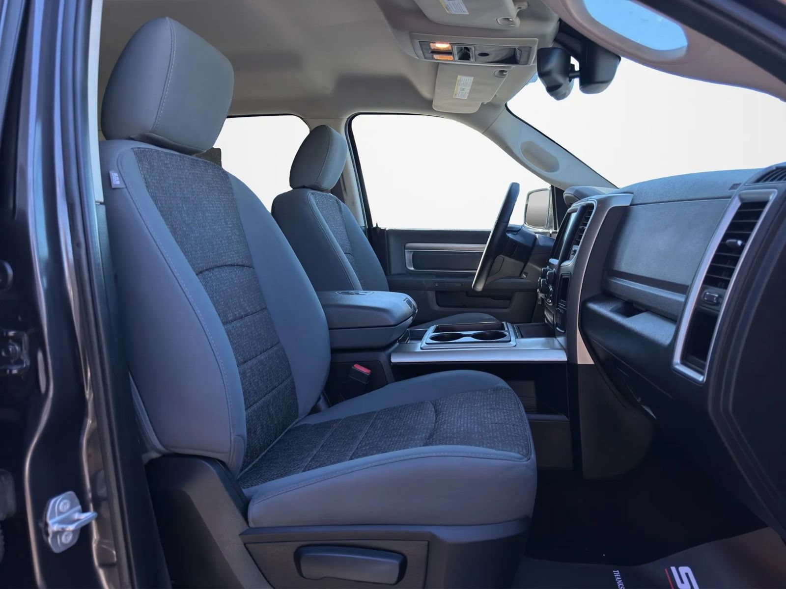 Used 2015 RAM 1500 Big Horn RWD image 19