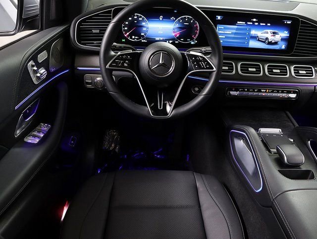 Certified 2025 Mercedes-Benz GLE 450 4MATIC image 15