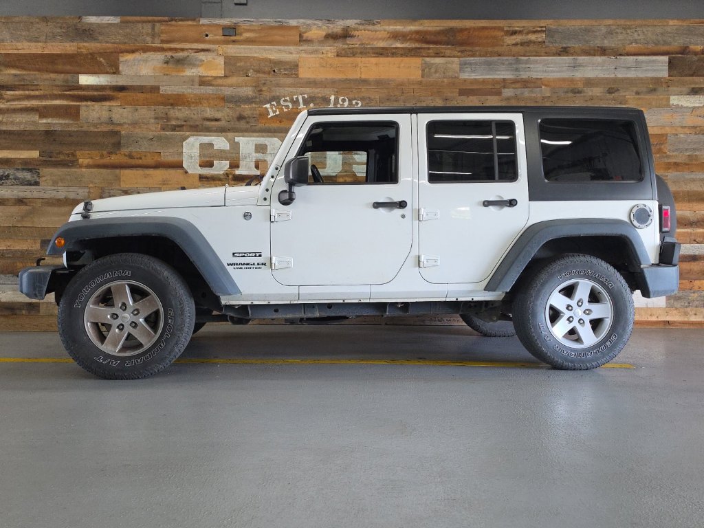 Used 2015 Jeep Wrangler Unlimited Sport w/ Quick Order Package 23S AWD/4WD image 12