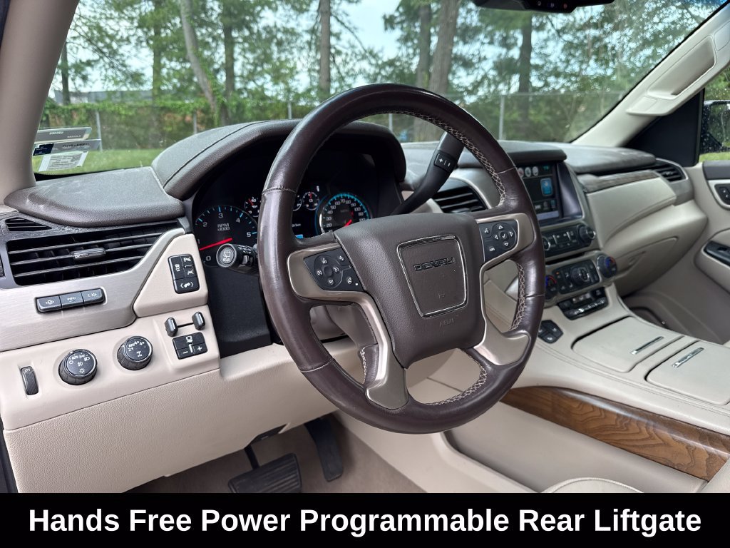 Used 2019 GMC Yukon XL Denali AWD/4WD image 15