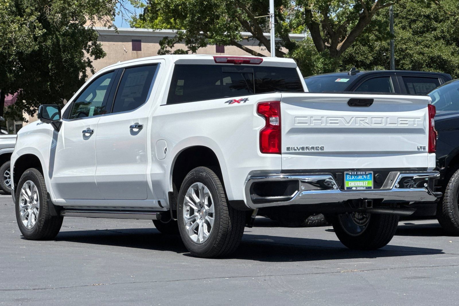 New 2026 Chevrolet Silverado 1500 LTZ w/ Technology Package AWD/4WD image 5