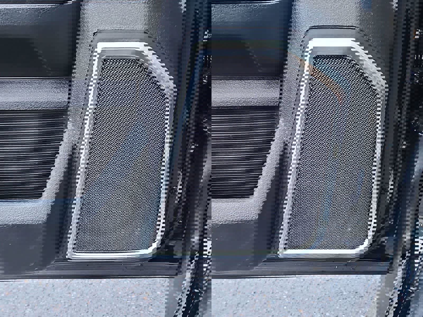 Used 2020 RAM 3500 Laramie image 32