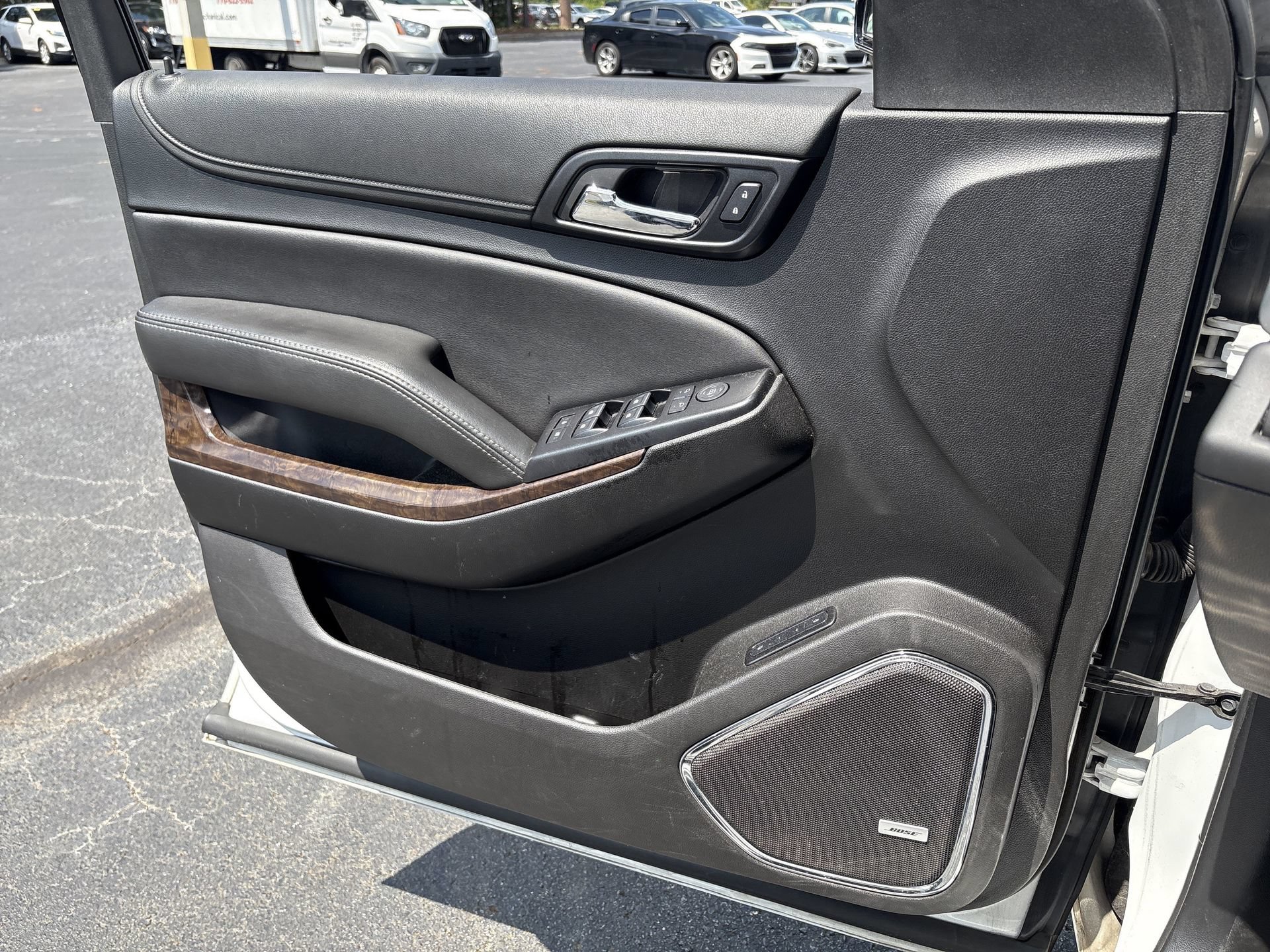 Used 2020 Chevrolet Suburban LT RWD image 12