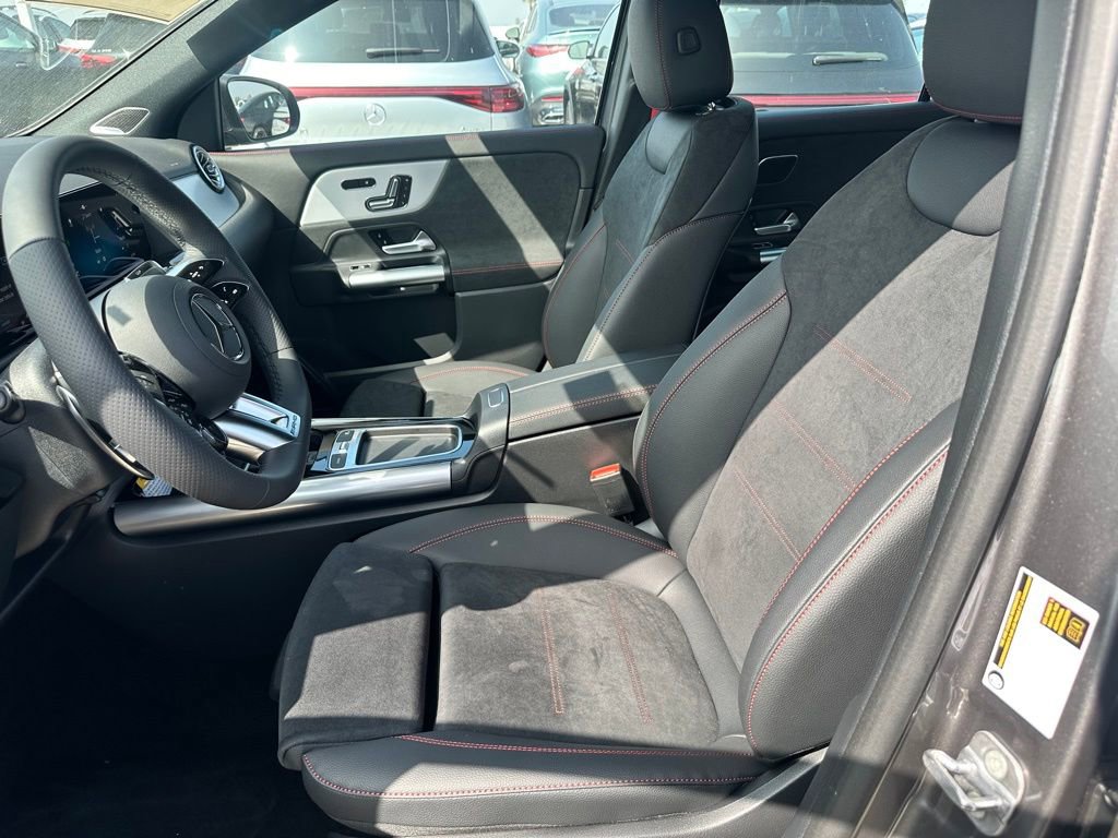 New 2025 Mercedes-Benz GLA 35 AMG 4MATIC image 20