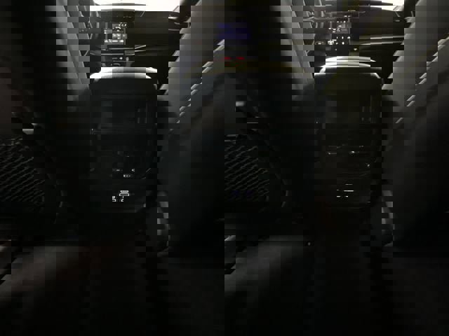 Used 2024 Jeep Grand Cherokee Laredo image 20