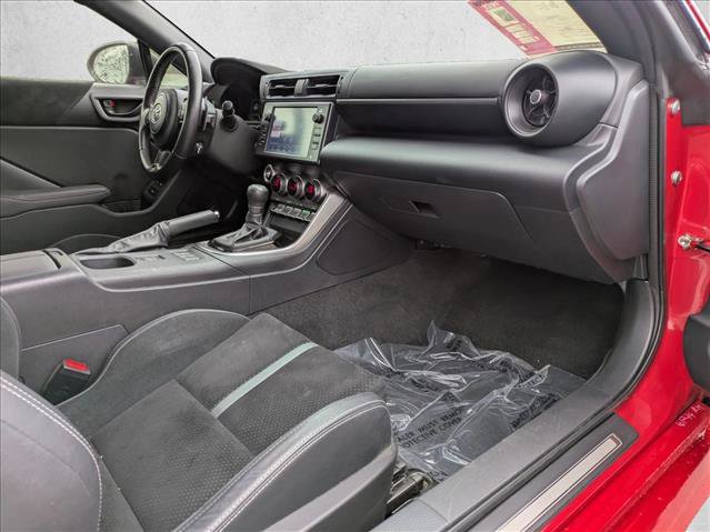Used 2022 Toyota GR86 Premium RWD image 27
