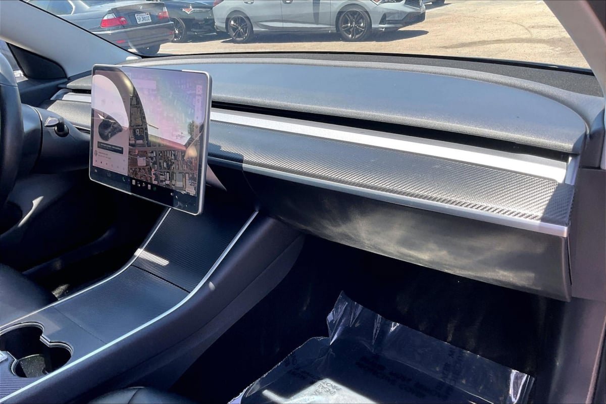 Used 2018 Tesla Model 3 Long Range AWD/4WD image 12