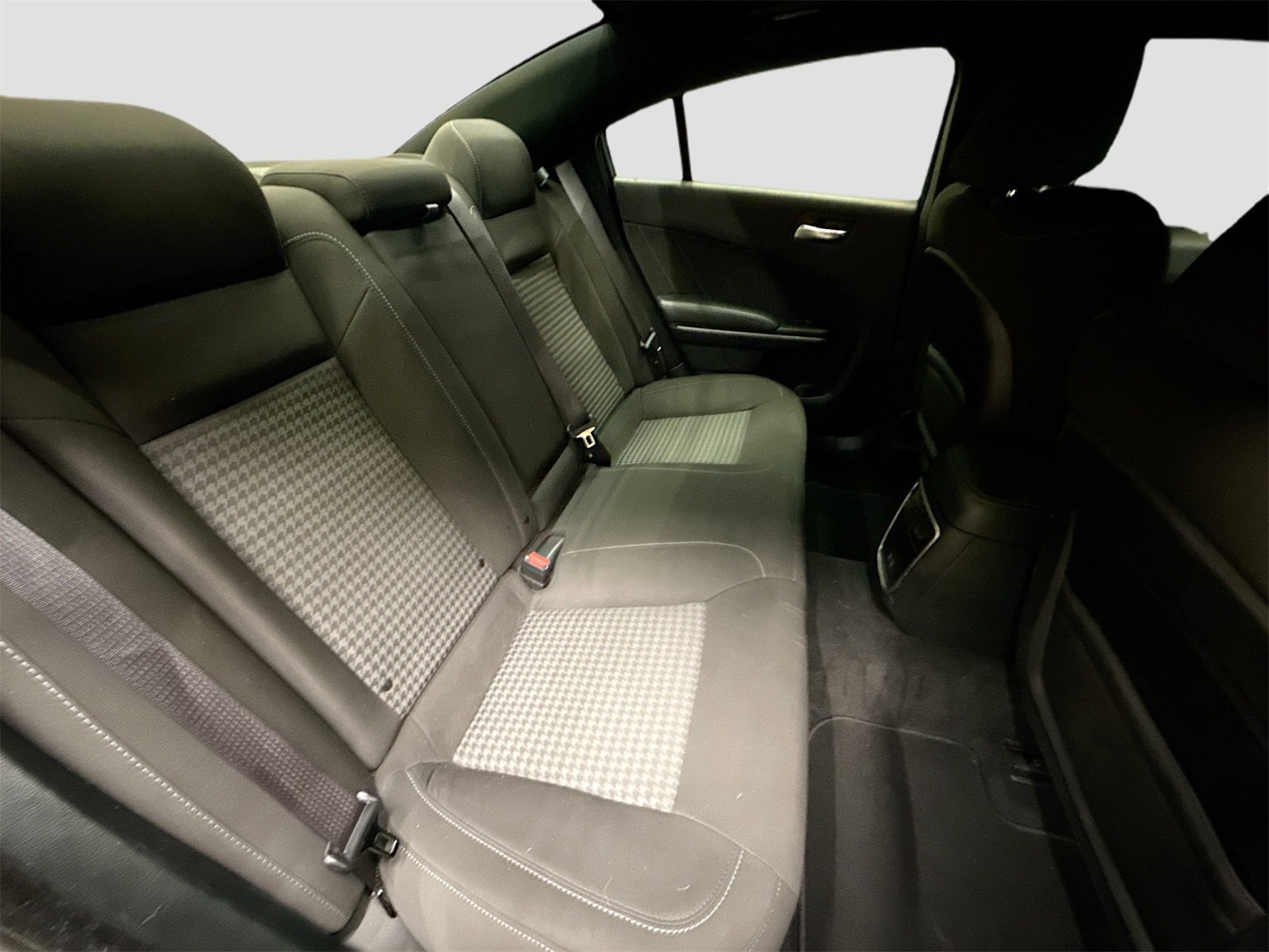 Used 2022 Dodge Charger GT image 27