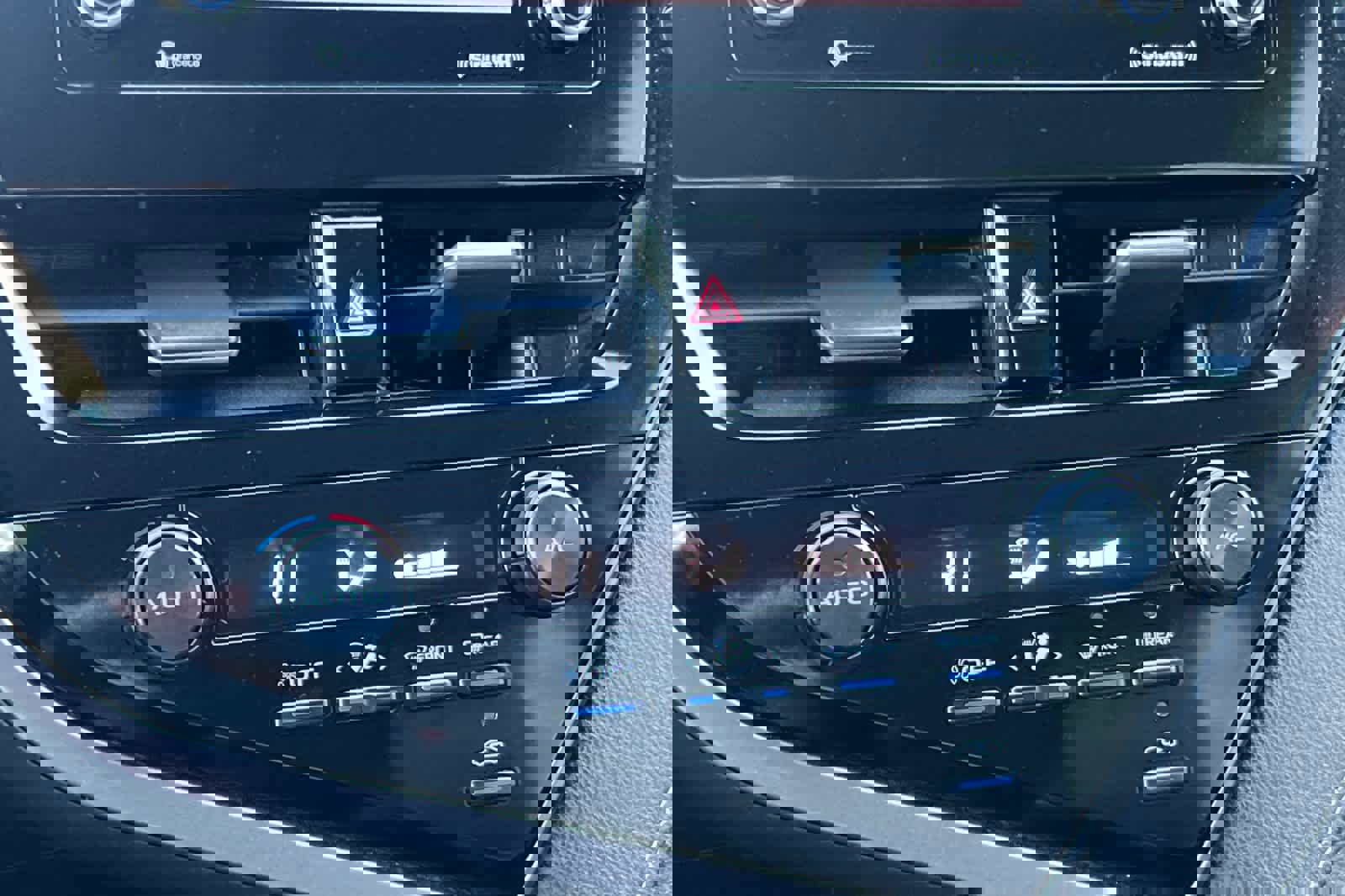 Used 2021 Toyota Camry SE image 20