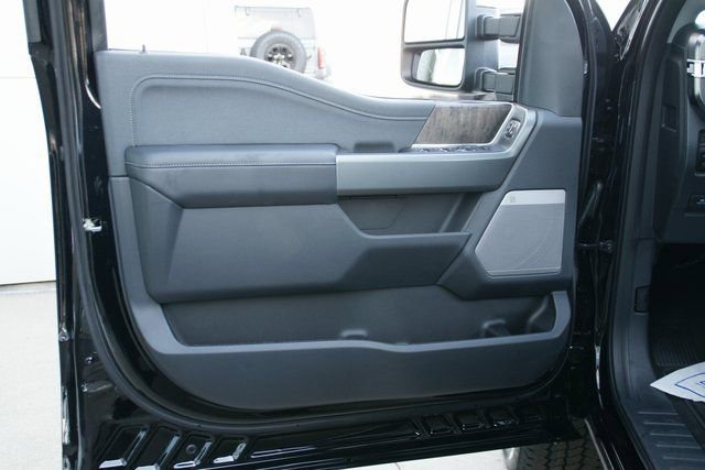 New 2026 Ford F250 Lariat w/ Lariat Ultimate Package image 17