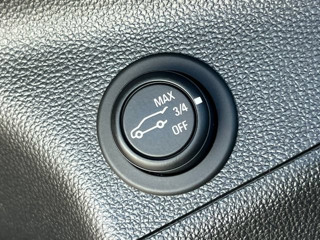 Used 2020 Buick Envision Essence AWD/4WD image 15