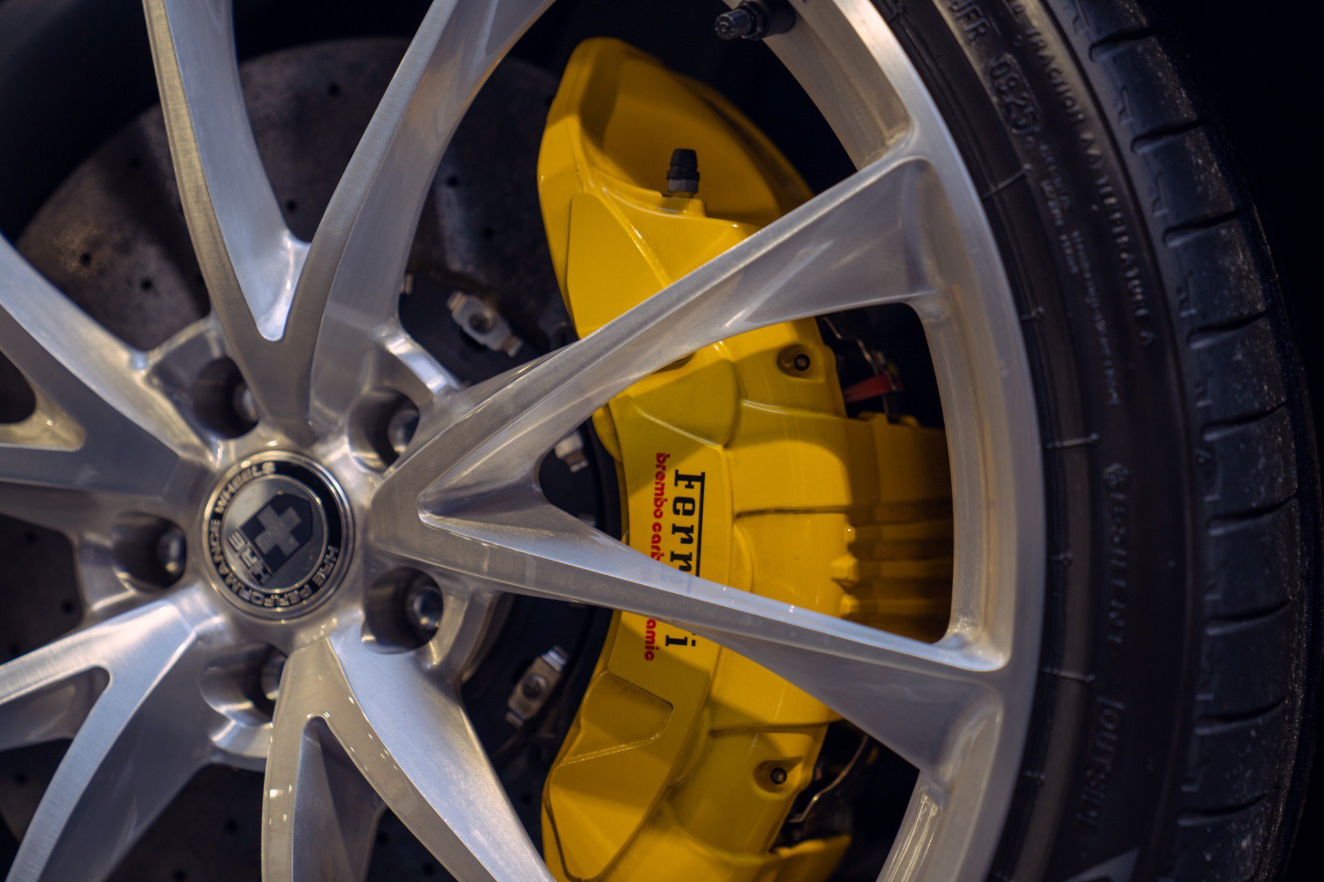 Used 2025 Ferrari Purosangue AWD/4WD image 24