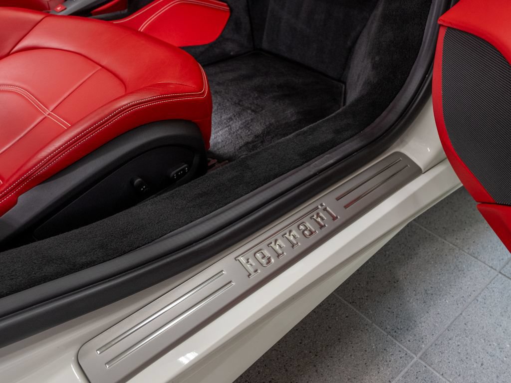 Certified 2018 Ferrari 488 Spider RWD image 23