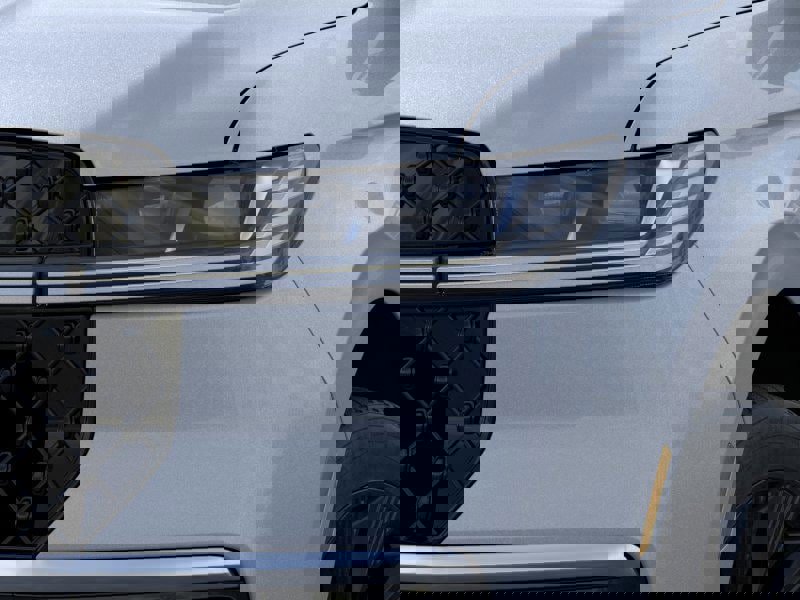 New 2025 Lincoln Navigator Reserve w/ Jet Appearance Package image 18