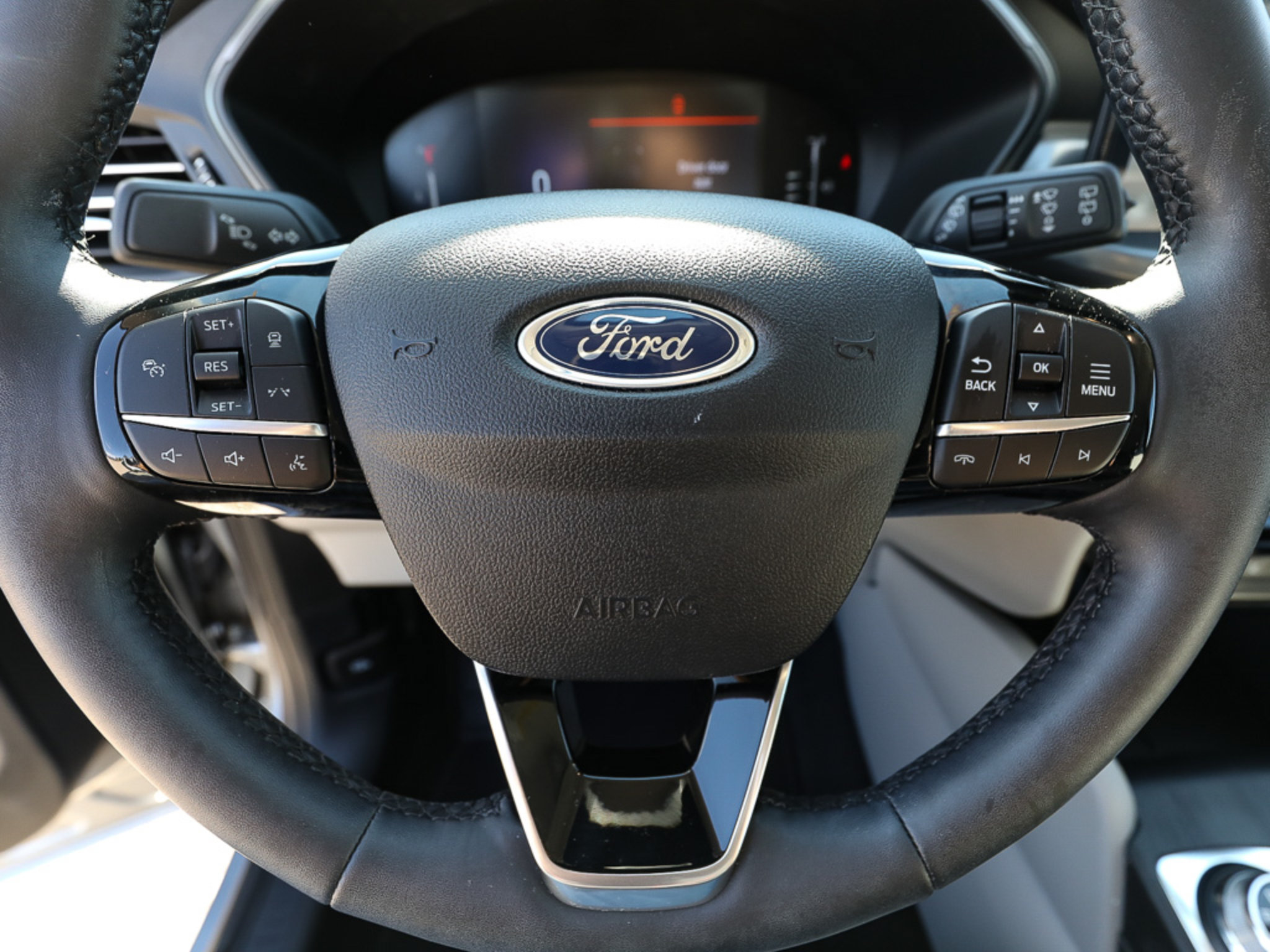 Used 2024 Ford Escape SE FWD image 15