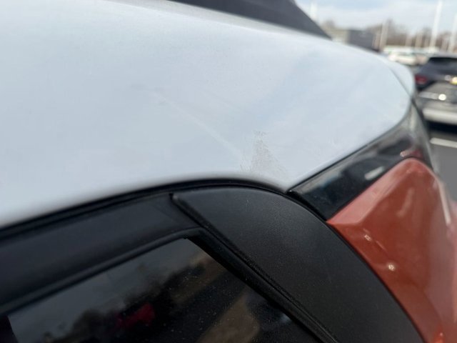 Used 2023 Chevrolet TrailBlazer ACTIV w/ Convenience Package image 36