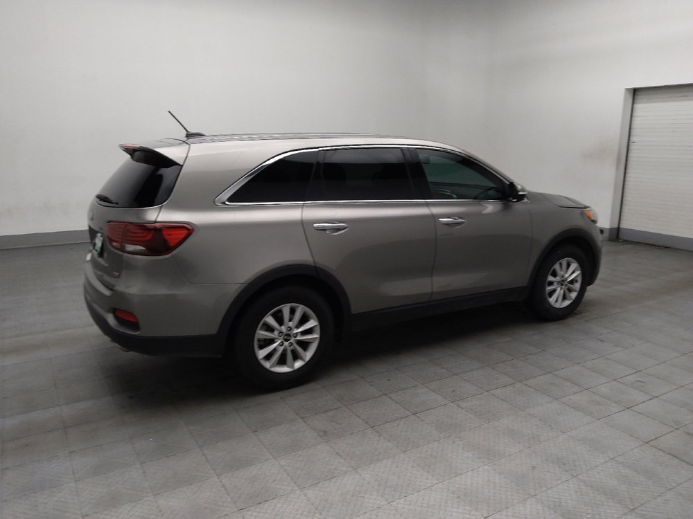 Used 2019 Kia Sorento LX image 10