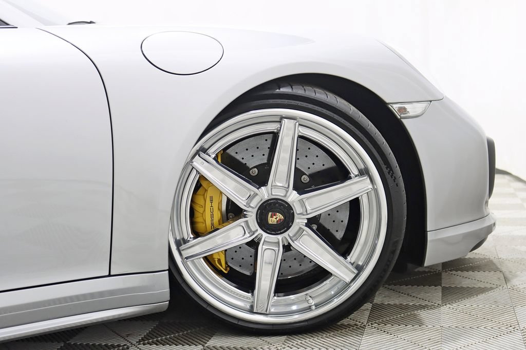 Used 2018 Porsche 911 Turbo S AWD/4WD image 15