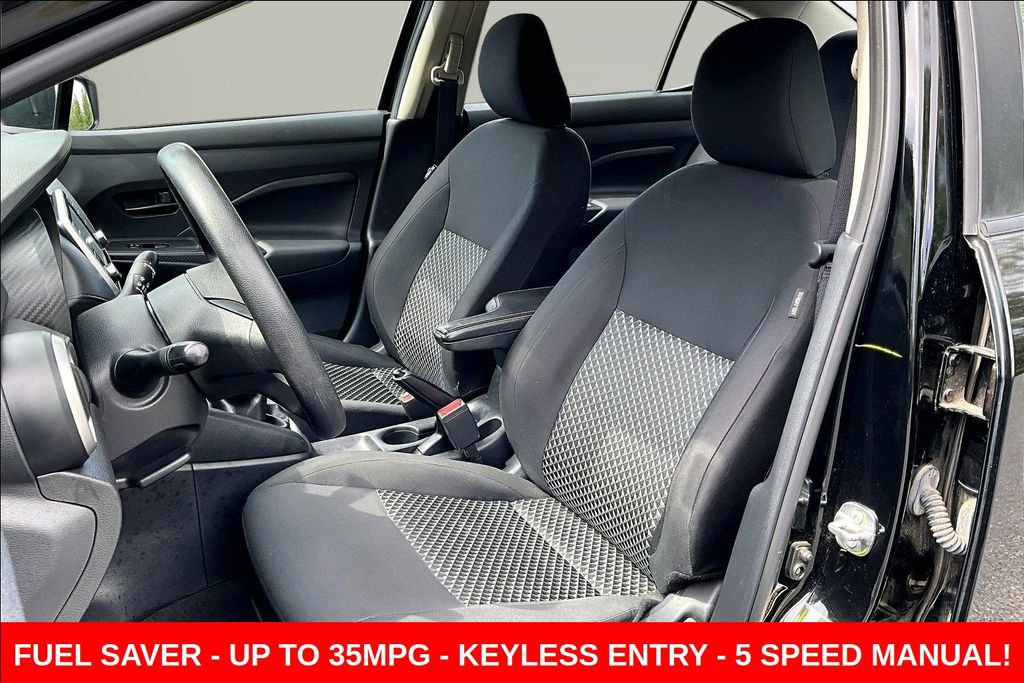 Certified 2022 Nissan Versa S FWD image 19