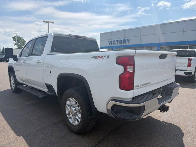Used 2022 Chevrolet Silverado 2500 LT w/ Convenience Package AWD/4WD image 9