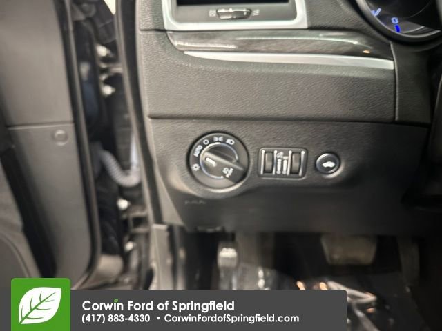 Used 2022 Chrysler 300 Touring L image 26