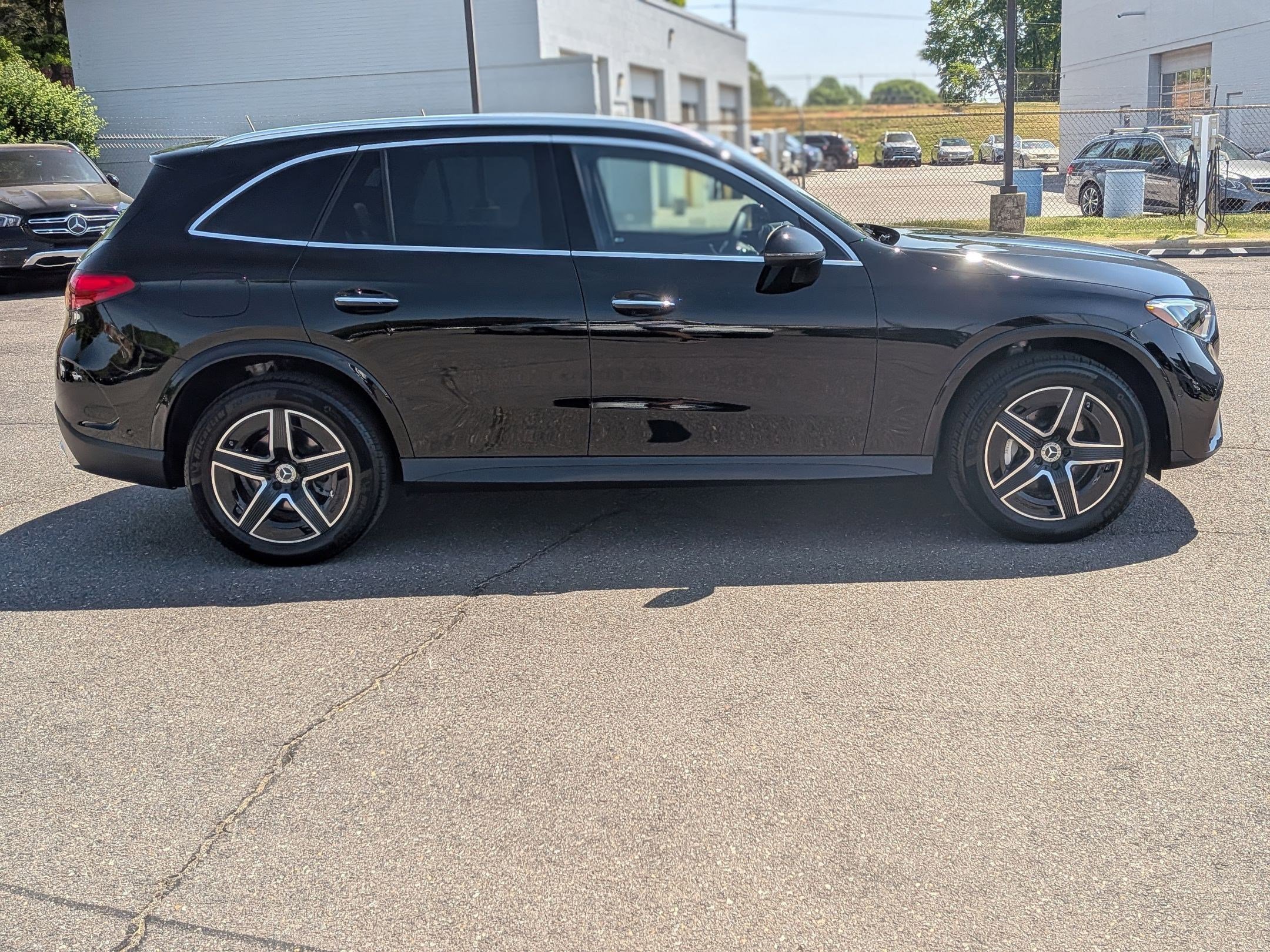 Certified 2026 Mercedes-Benz GLC 300 4MATIC image 2