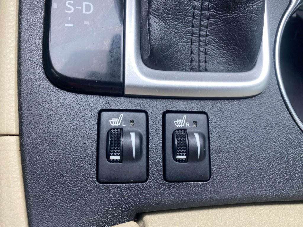 Used 2018 Toyota Highlander XLE FWD image 31