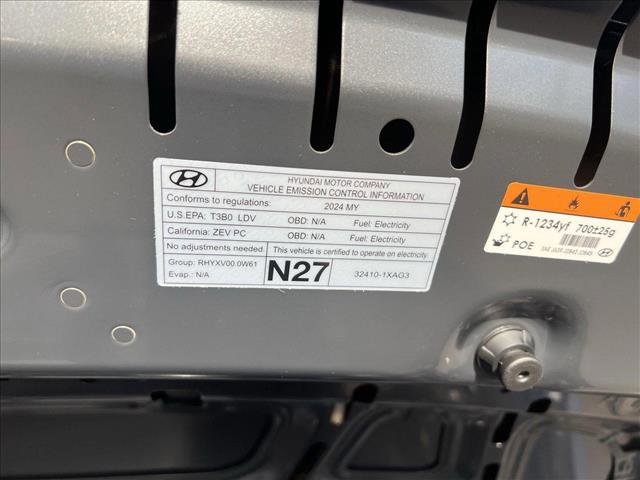 New 2024 Hyundai Ioniq 5 Limited image 17