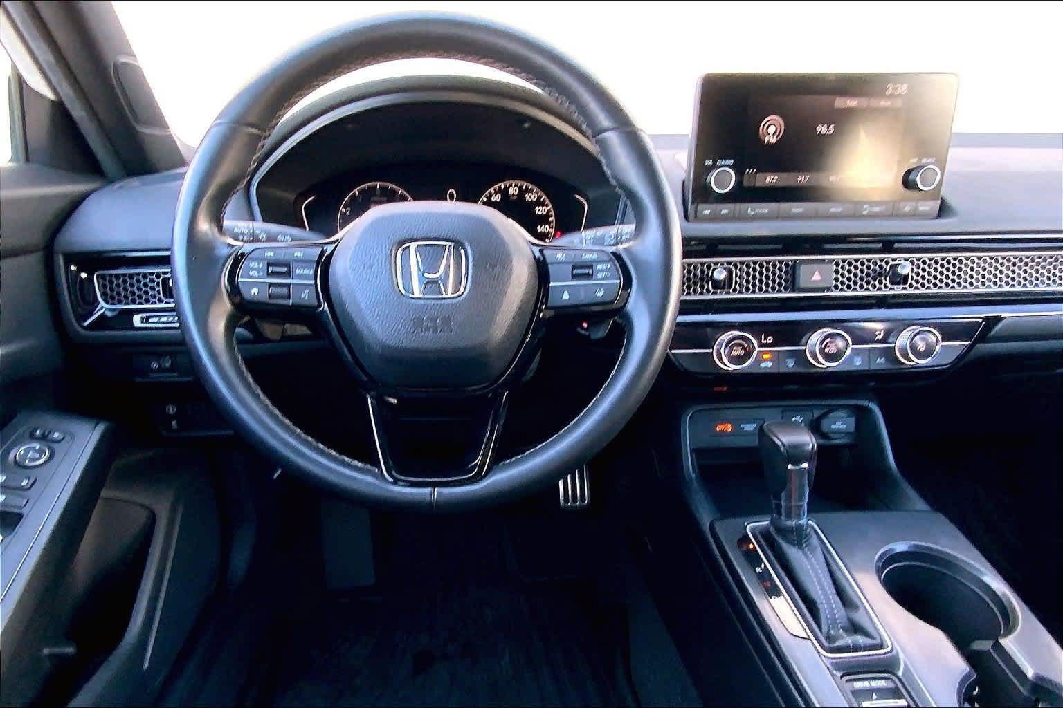 Used 2024 Honda Civic Sport image 14