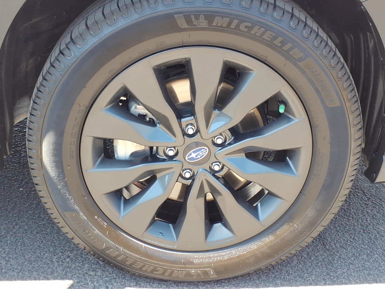 Certified 2024 Subaru Outback Onyx Edition XT AWD/4WD image 10