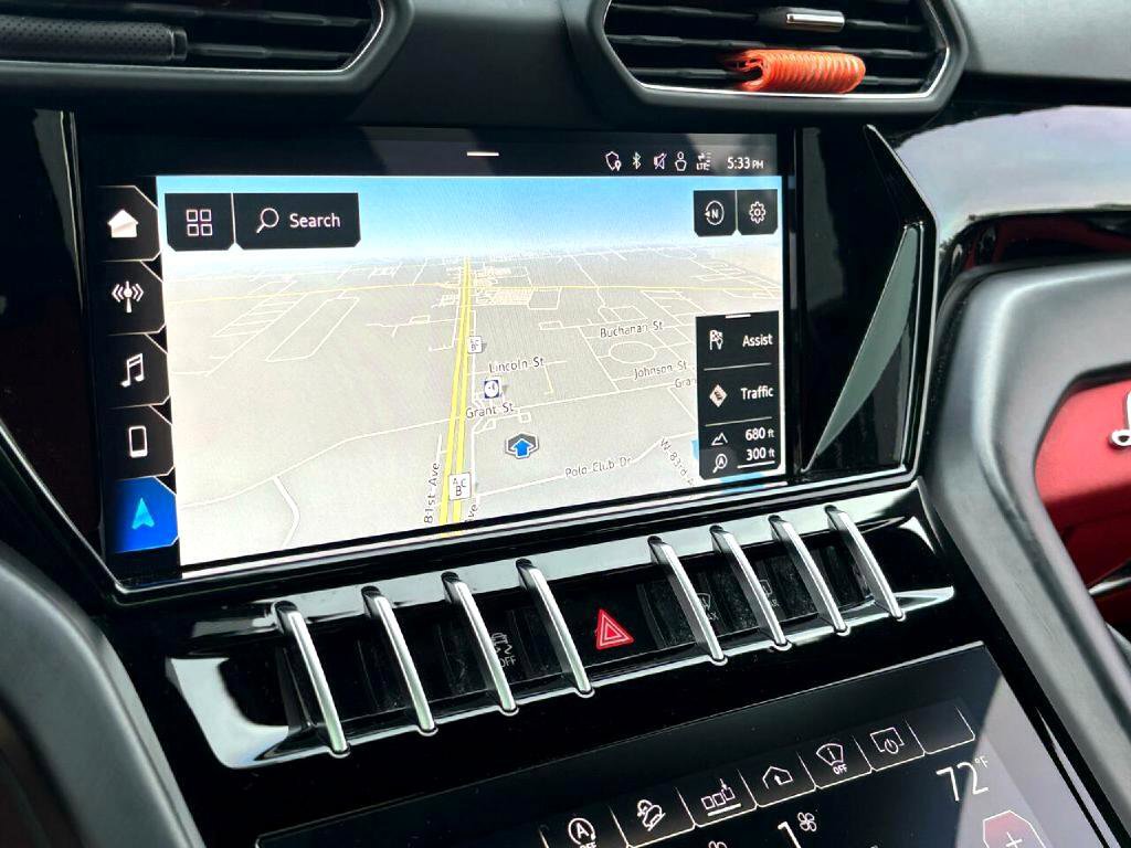 Used 2021 Lamborghini Urus image 30