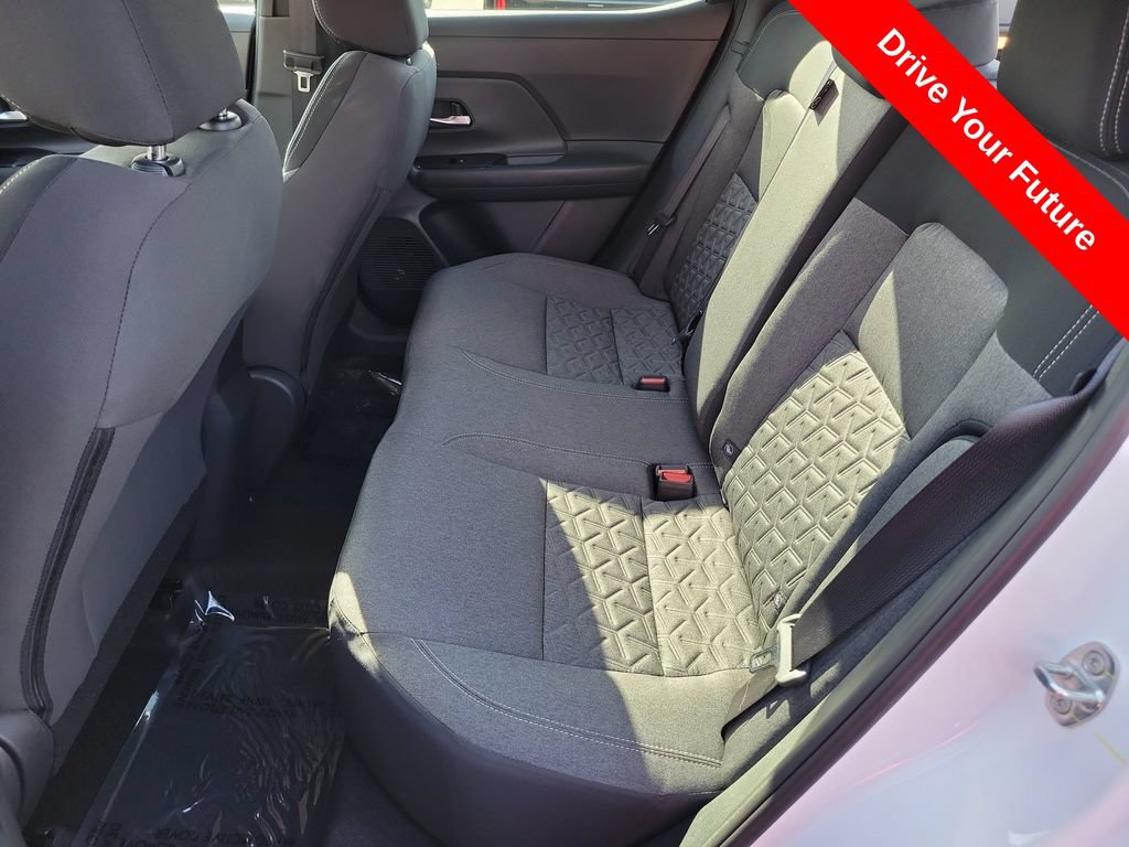 Used 2025 Nissan Kicks SV FWD image 20