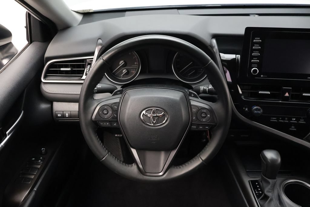Used 2023 Toyota Camry SE FWD image 23